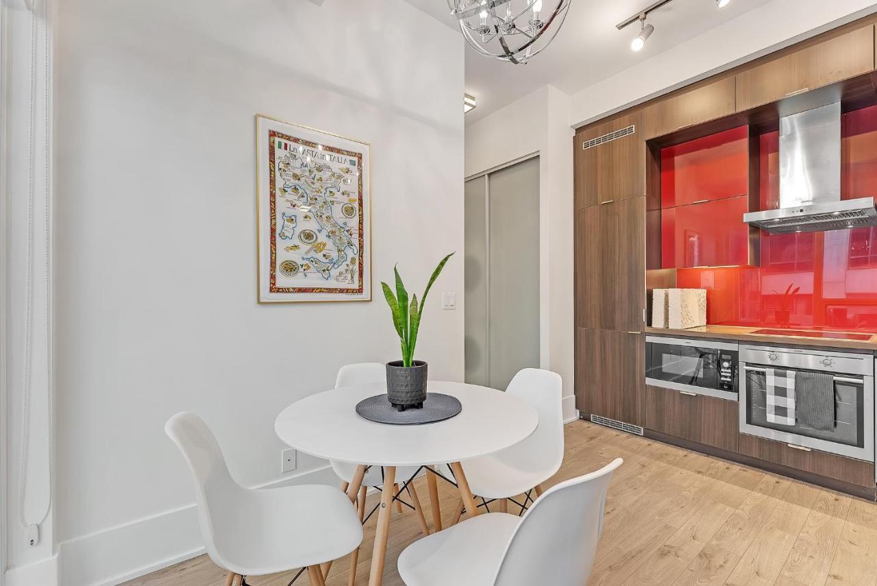 2Br 2Bth Apt-Rogers Center-Cn Tower-Free Parking Διαμέρισμα Τορόντο Εξωτερικό φωτογραφία
