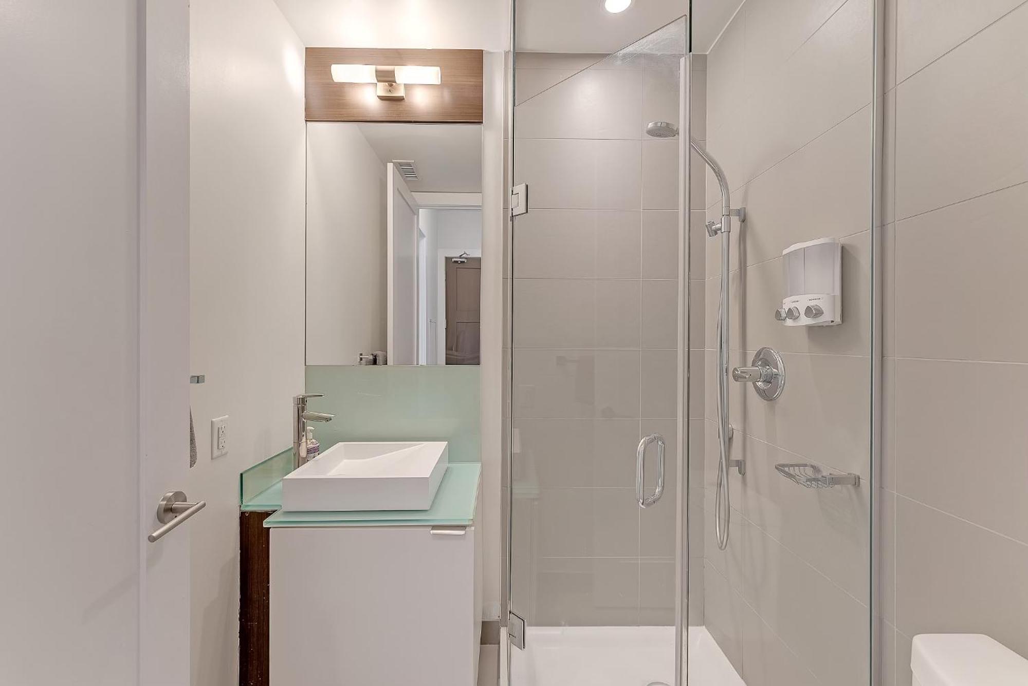 2Br 2Bth Apt-Rogers Center-Cn Tower-Free Parking Διαμέρισμα Τορόντο Εξωτερικό φωτογραφία