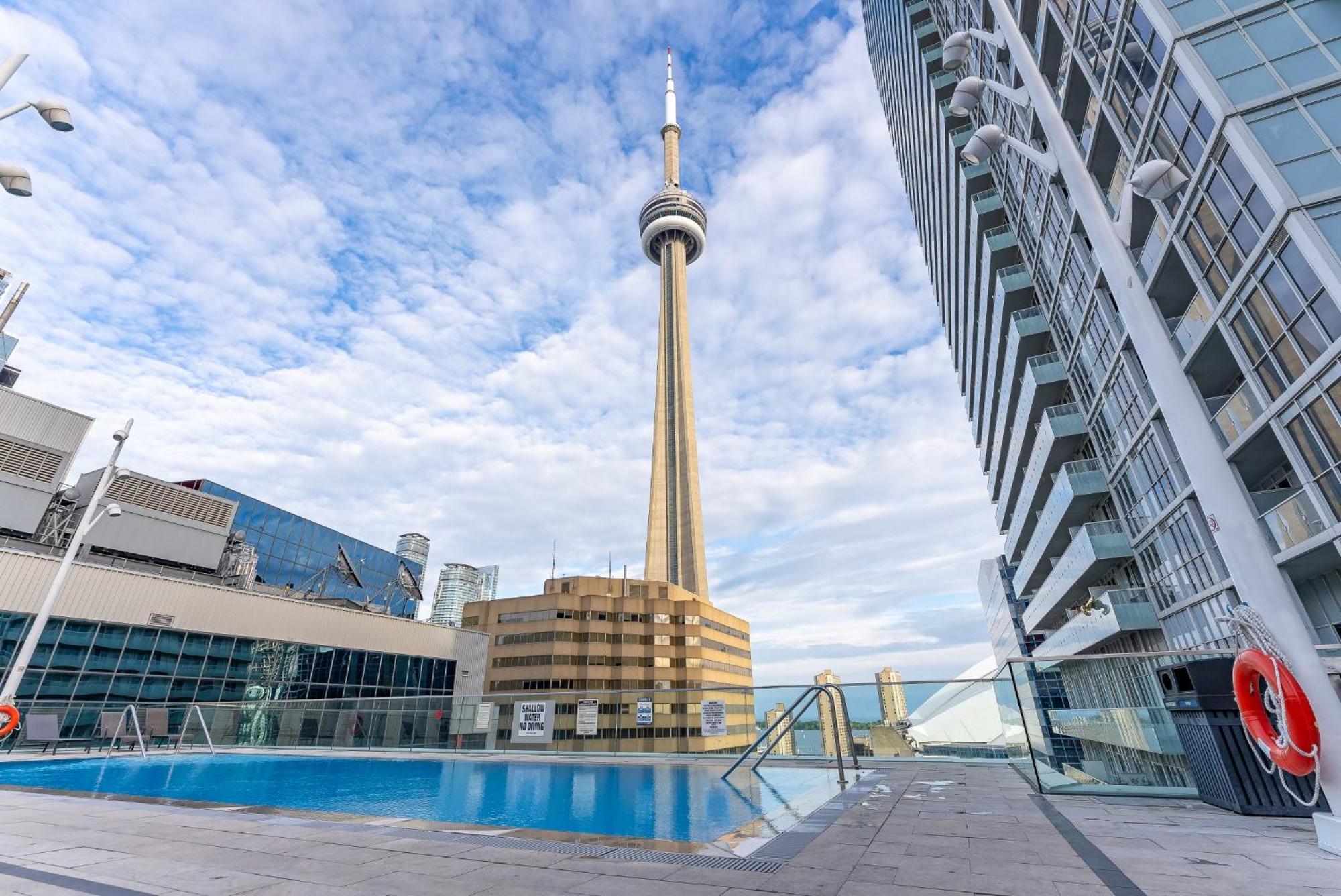 2Br 2Bth Apt-Rogers Center-Cn Tower-Free Parking Διαμέρισμα Τορόντο Εξωτερικό φωτογραφία
